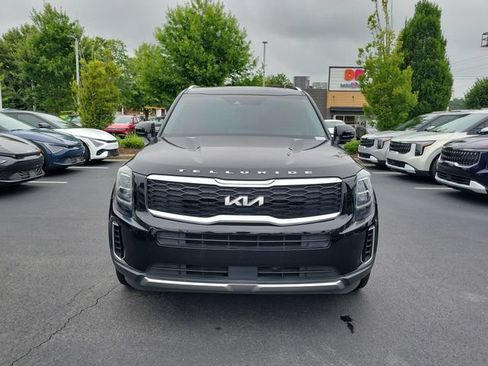 Used 2022 Kia Telluride EX w/ EX Premium Package FWD image 2