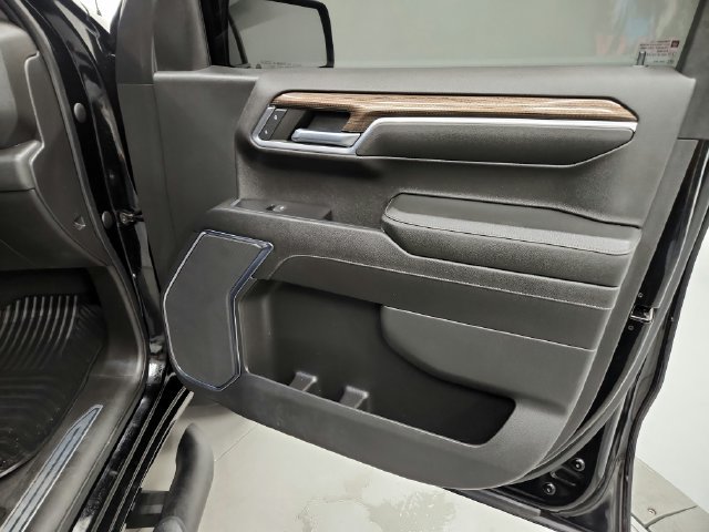 Used 2023 Chevrolet Silverado 1500 RST RWD image 24
