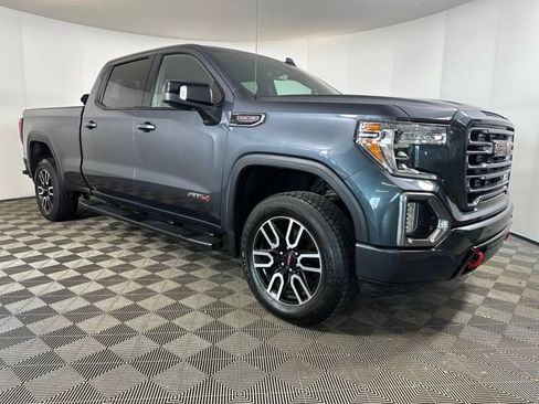 Used 2019 GMC Sierra 1500 AT4 w/ AT4 Premium Package image 2