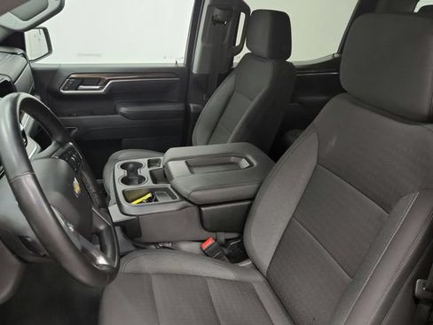 Used 2025 Chevrolet Silverado 1500 LT AWD/4WD image 18