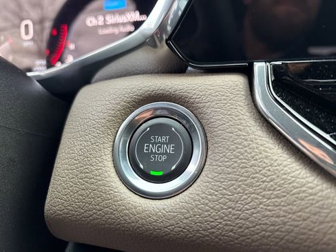 New 2026 GMC Canyon Denali image 27