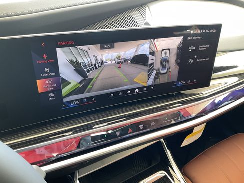 New 2026 BMW 740i w/ Executive Package RWD image 16