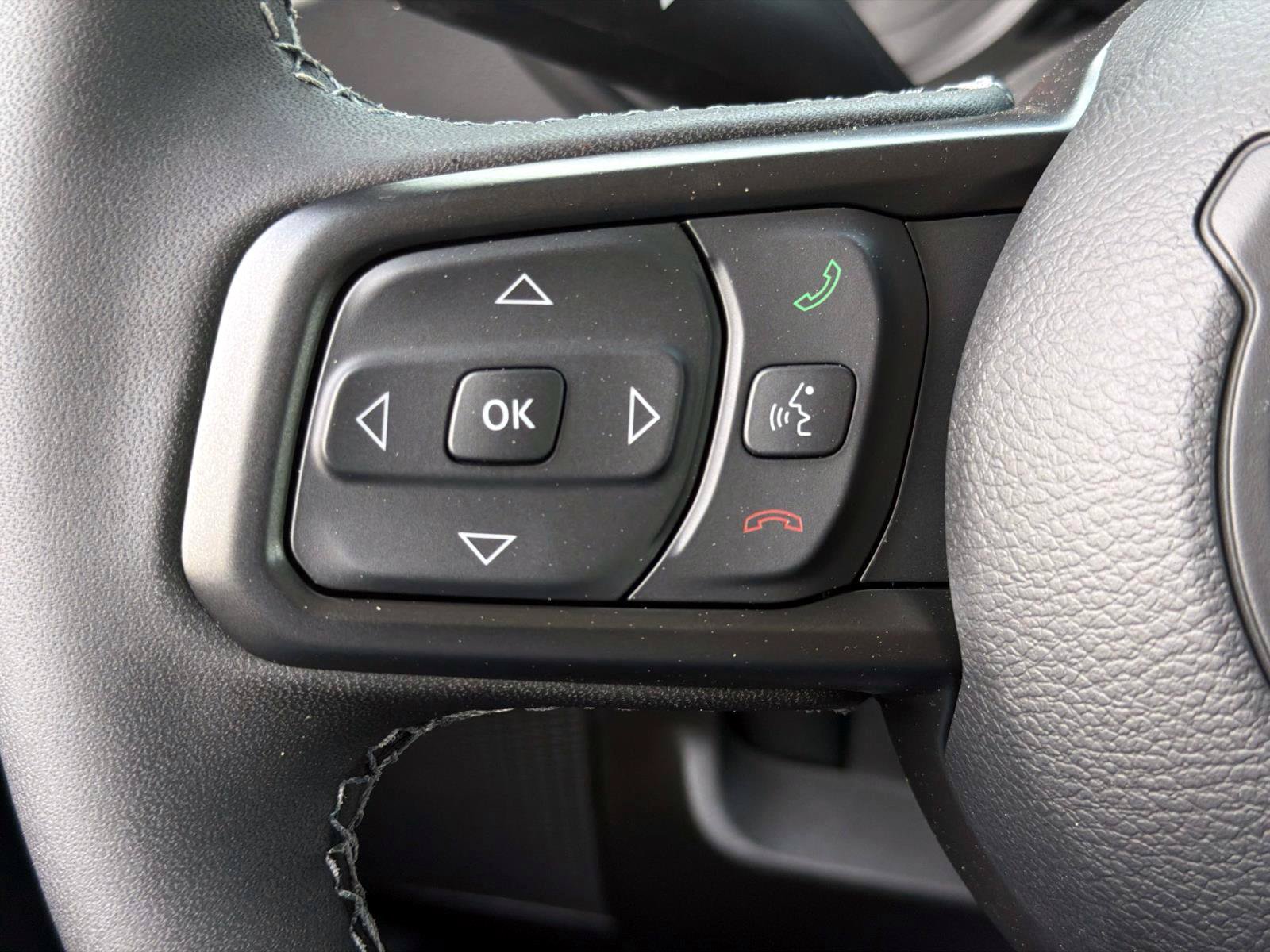 New 2026 Jeep Gladiator Sport AWD/4WD image 11