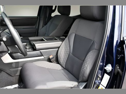 Used 2025 Toyota Tundra SR5 AWD/4WD image 14