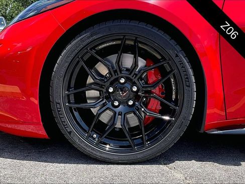 Used 2024 Chevrolet Corvette Z06 RWD image 28