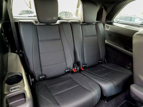 Used 2023 Mercedes-Benz GLS 450 4MATIC image 40
