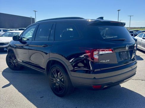 Used 2020 Honda Pilot Black Edition image 3