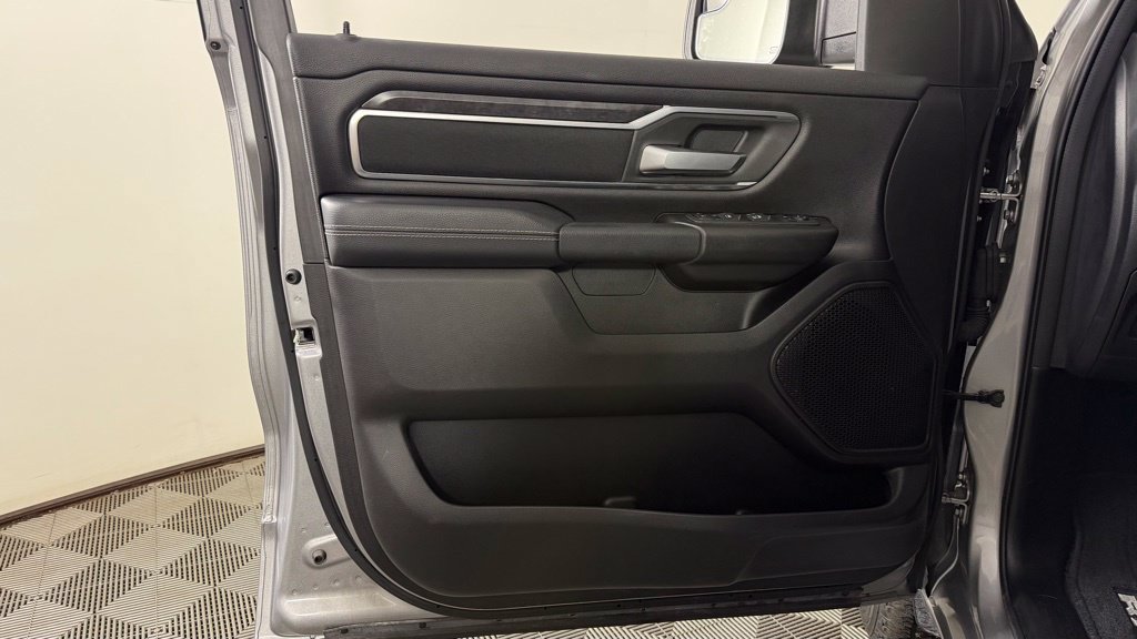 Used 2024 RAM 1500 Big Horn AWD/4WD image 12