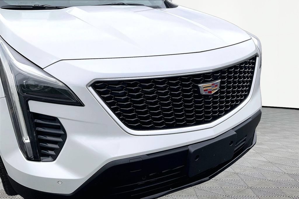 Used 2022 Cadillac XT4 Sport w/ Sun And Sound Package AWD/4WD image 36