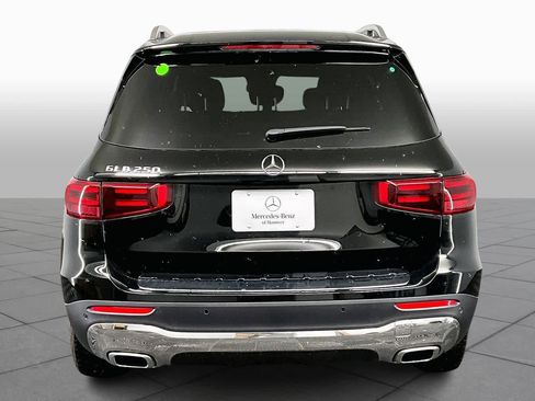 New 2026 Mercedes-Benz GLB 250 image 5