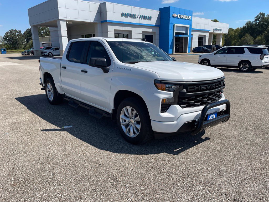 Used 2022 Chevrolet Silverado 1500 Custom RWD image 9