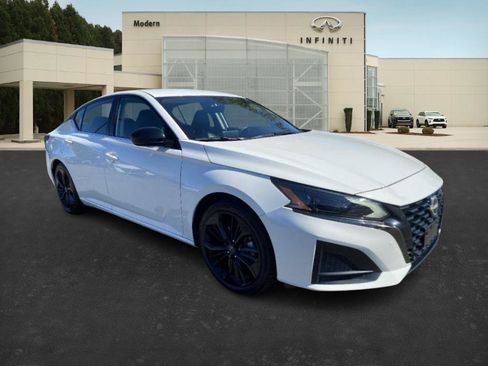 Used 2024 Nissan Altima 2.5 SR image 5