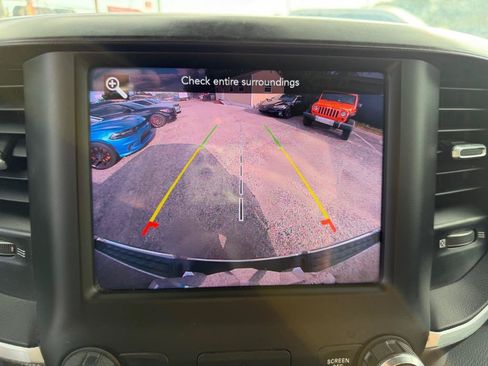 Used 2021 RAM 1500 Big Horn RWD image 19