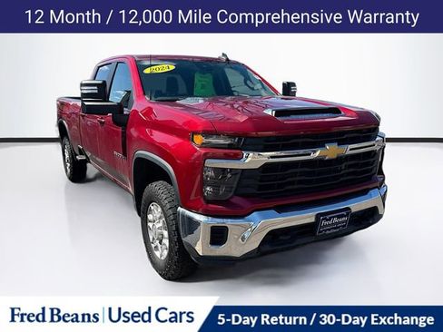 Used 2024 Chevrolet Silverado 3500 LT image 1