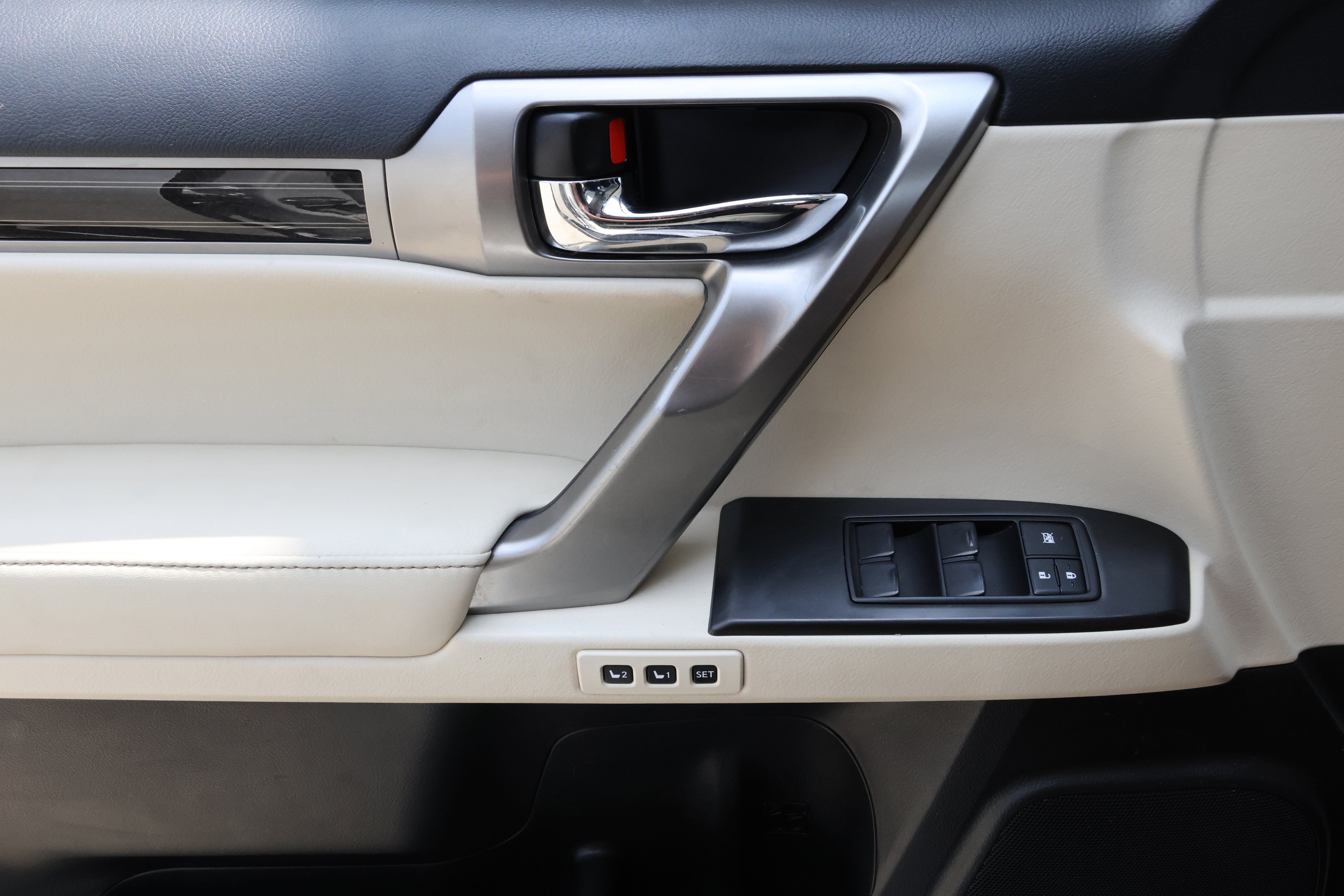 Used 2023 Lexus GX 460 Premium AWD/4WD image 12