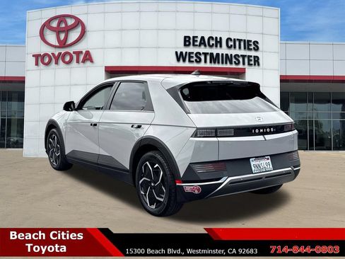 Used 2024 Hyundai Ioniq 5 SE RWD image 8