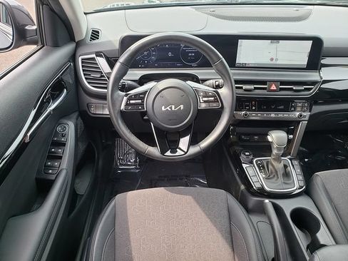 Certified 2024 Kia Seltos S AWD/4WD image 15