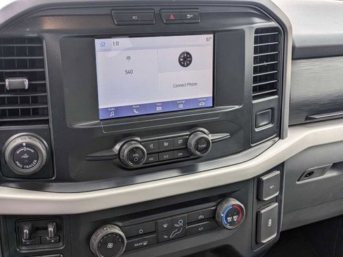 Used 2022 Ford F150 XLT w/ Trailer Tow Package image 25