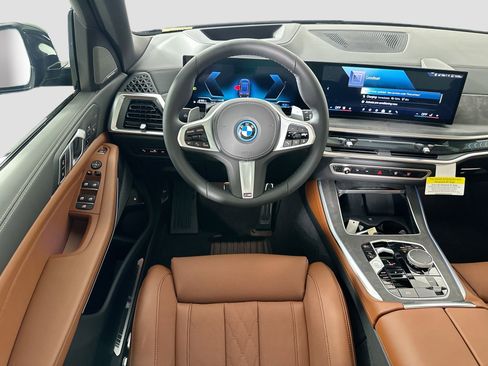 New 2026 BMW X5 xDrive50e image 23