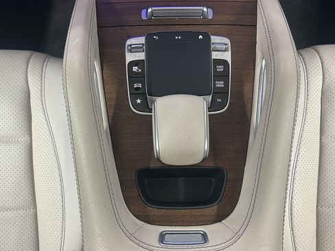 Used 2020 Mercedes-Benz GLE 350 image 20