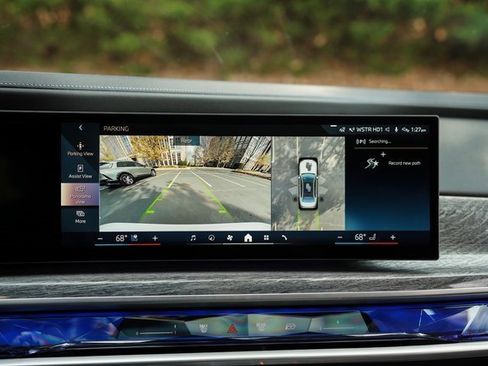 Used 2024 BMW i7 eDrive50 w/ M Sport Package image 31