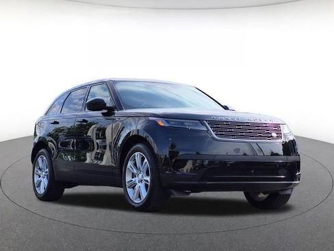 Used 2026 Land Rover Range Rover Velar S AWD/4WD image 3