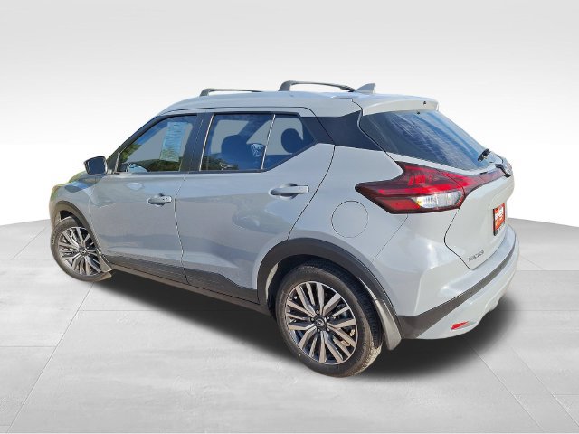 Used 2024 Nissan Kicks SV FWD image 5