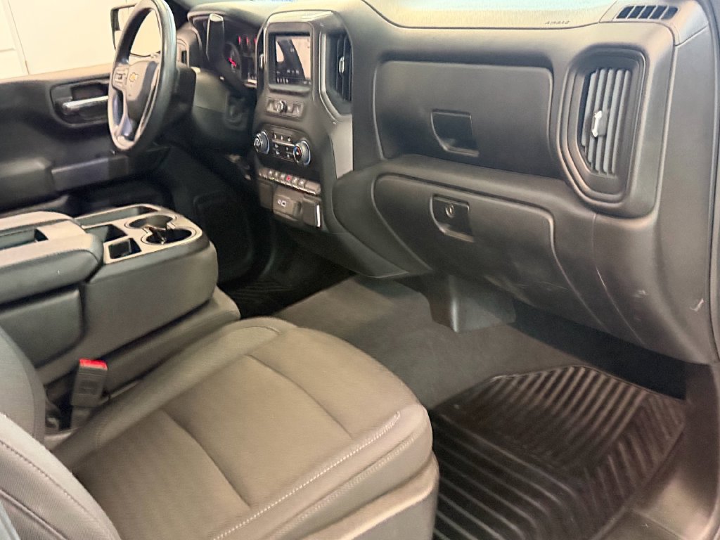 Used 2024 Chevrolet Silverado 1500 Custom RWD image 18
