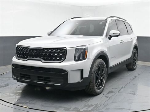 Used 2025 Kia Telluride EX X-Line image 13