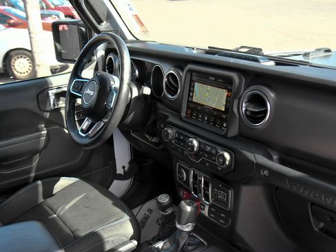 Used 2023 Jeep Wrangler Unlimited Rubicon 4xe w/ Steel Bumper Group image 47