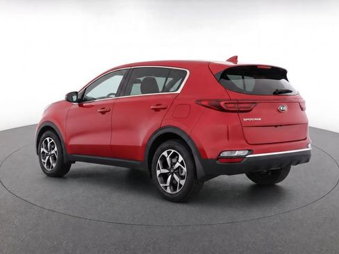 Used 2021 Kia Sportage LX w/ LX Fwd Popular Package image 3