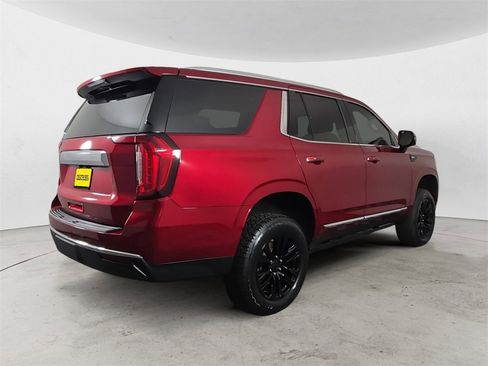 Used 2022 GMC Yukon SLT w/ SLT Premium Package image 5