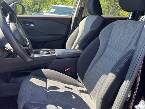 Used 2021 Nissan Rogue SV AWD/4WD image 9