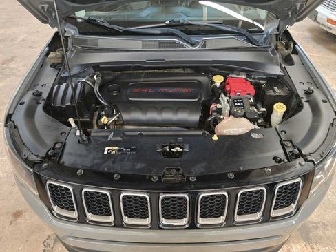 Used 2020 Jeep Compass Limited AWD/4WD image 13
