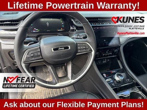 Used 2022 Jeep Grand Cherokee Limited 4xe AWD/4WD image 15