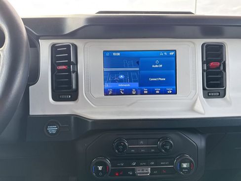 Used 2023 Ford Bronco Heritage Edition image 18