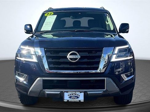 Used 2023 Nissan Armada SL image 3