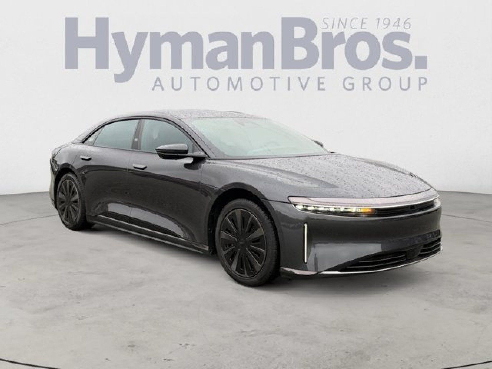 Used 2024 Lucid Air Pure RWD image 1