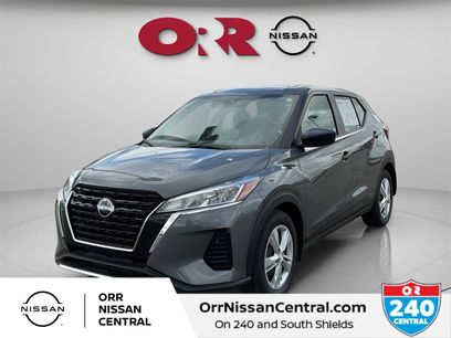 Certified 2025 Nissan Kicks Play S