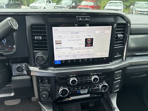 New 2025 Ford F350 Lariat w/ Lariat Ultimate Package image 33