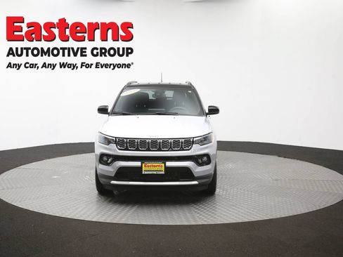 Used 2025 Jeep Compass Limited AWD/4WD image 52
