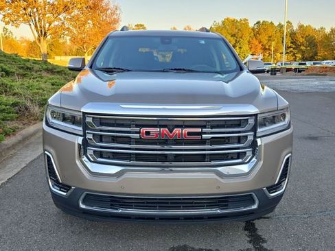 Used 2022 GMC Acadia SLE w/ Driver Convenience Package image 8