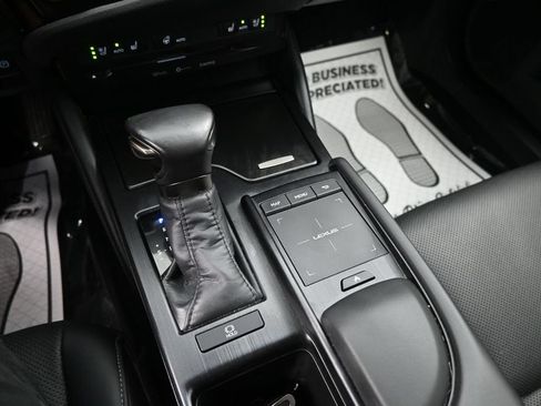 Used 2022 Lexus ES 350 w/ ES 350 Ultra Luxury Package FWD image 27