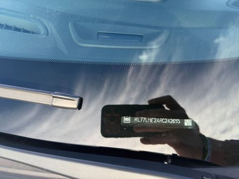 Certified 2024 Chevrolet Trax LT image 31