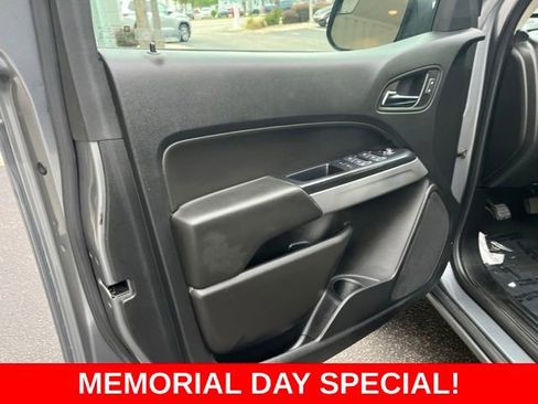 Used 2020 Chevrolet Colorado LT RWD image 5