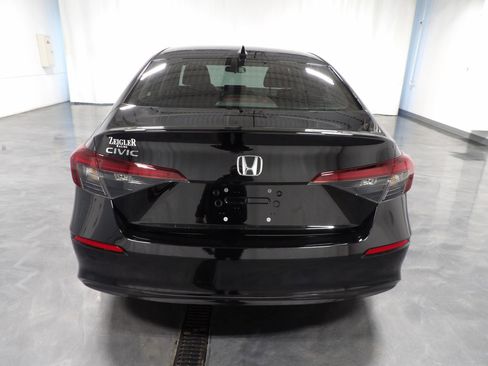 Used 2025 Honda Civic LX image 6