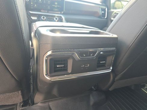 Used 2026 GMC Sierra 1500 Denali w/ Technology Package AWD/4WD image 24