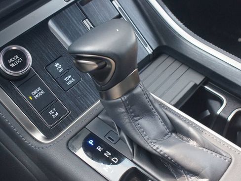 Used 2024 Lexus GX 550 AWD/4WD image 14