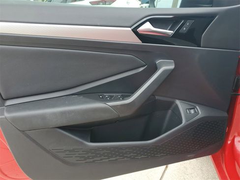 Used 2020 Volkswagen Jetta R-Line w/ R-Line Cold Weather Package image 25