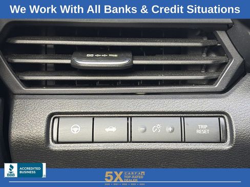 Used 2024 Nissan Altima 2.5 SV w/ SV Premium Package image 25